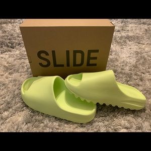 Yeezy Slide - Glow Green - Size 10